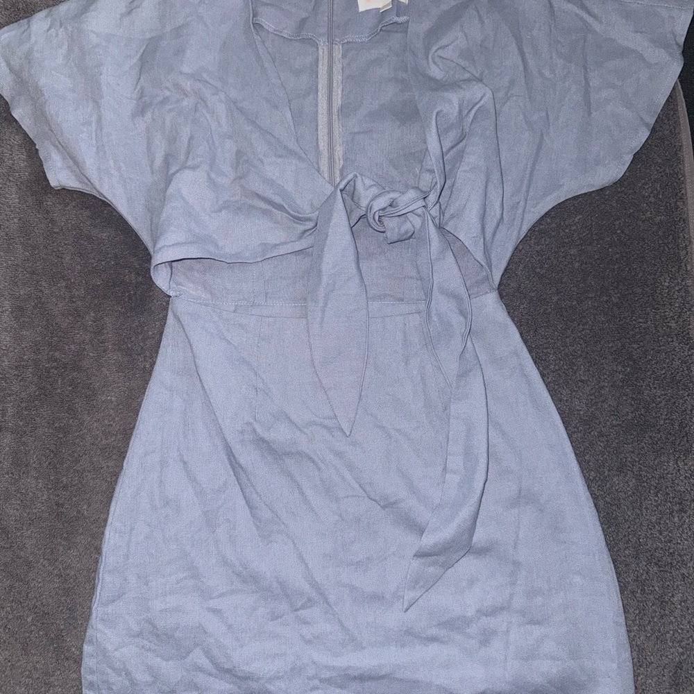 Chic Light Blue Dress with Tie Front